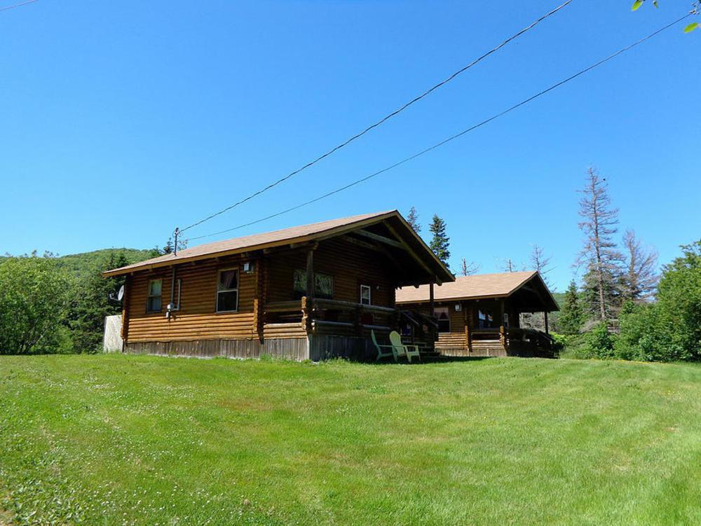 Cajun Cedar Log Cottages Margaree Forks Exterior photo