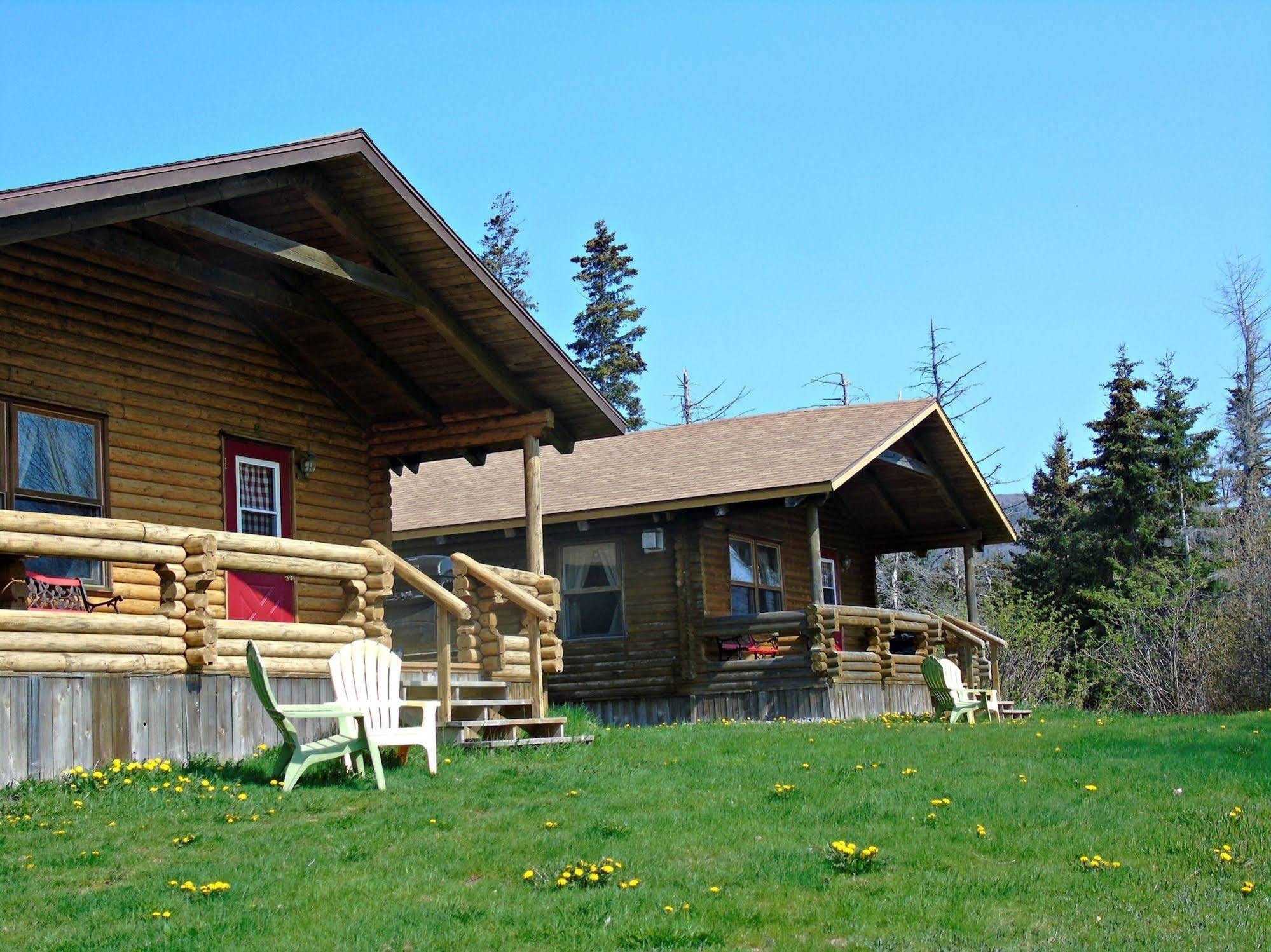 Cajun Cedar Log Cottages Margaree Forks Exterior photo